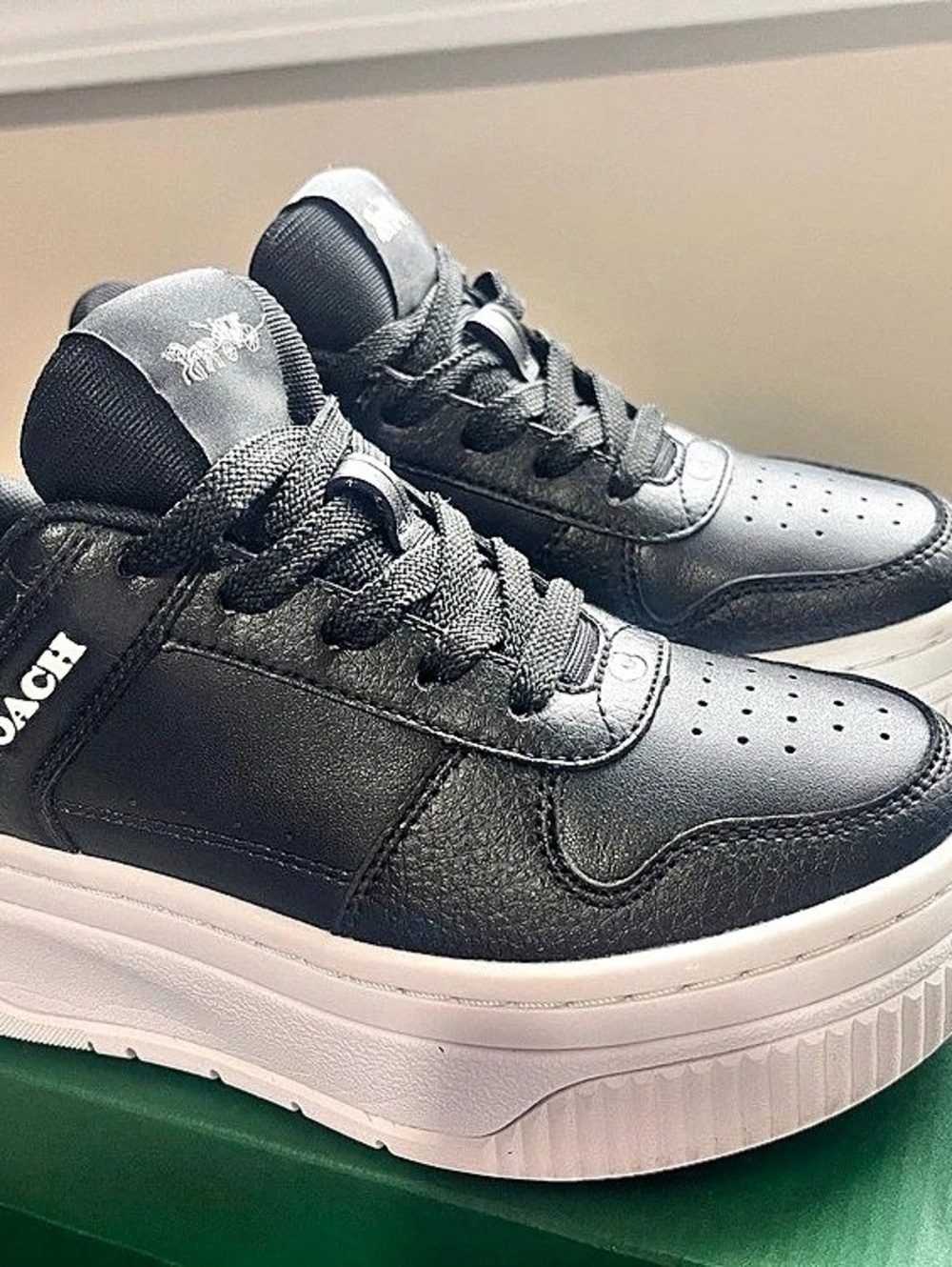 Coach Platform Sneaker Black & White Sneakers